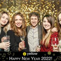 Yellow : Happy New Year 2022!